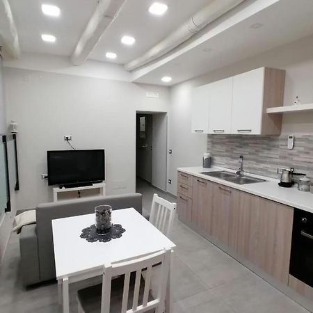 Monica'S House Daire Napoli Dış mekan fotoğraf